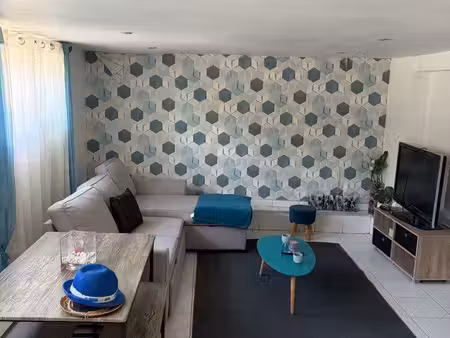 bas de villa avec entrée indépendante