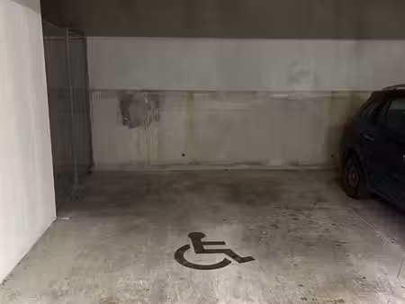parking à louer à rosny