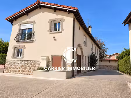 saint-genis-les-ollières ensemble immobilier de caractère