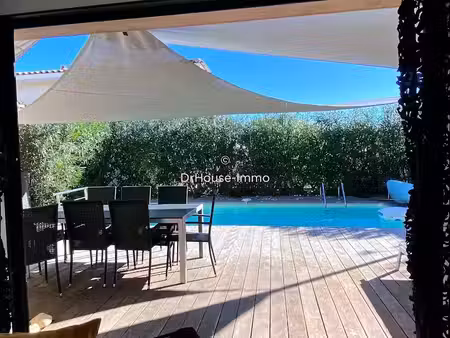 location meublée maison 5 pièces 130 m² à bandol (83150)  3 800 €