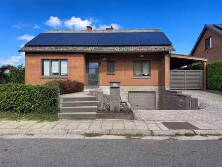 villa 3 chambres dont 1 au rez-de-chaussée  jardin et garage
