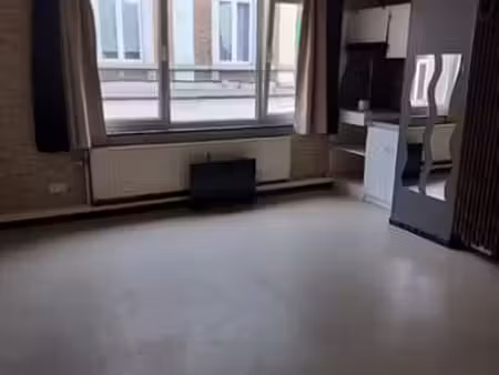 1 kot à huy