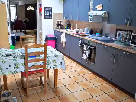 maison rénovée lumineuse avec jardin