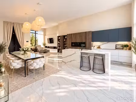 maison contemporaine avec piscine – 235 m² – aux portes de metz