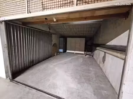 location de garage / box 30m2 a saint-gaudens