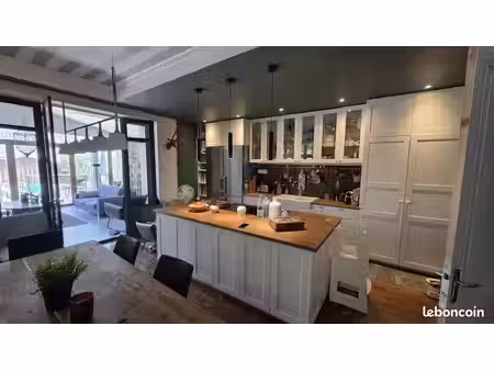 maison de ville 6 ch et piscine