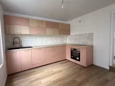 ? maison entièrement rénovée – 82 m² – 2 chambres – jardin