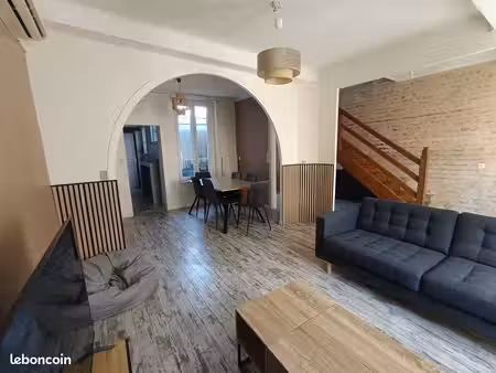 grande maison meublée 140 m² – 3 chambres – cour – marmande centre – 900