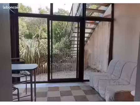 coquet studio meublé 29 m2 bouzigues