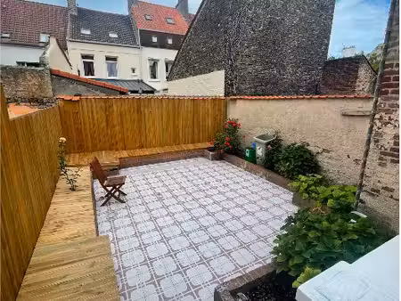 appartement neuf meublé de 59m2 avec cours
