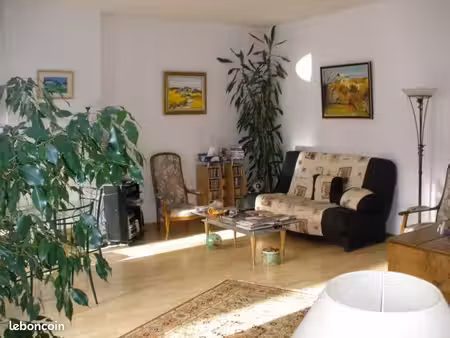bel appartement ancien lyon 3 préfecture t4 100 m2 – non meublé