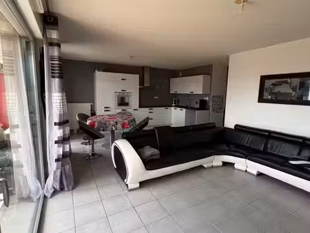 à louer t3 onet le château