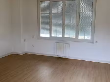 appartement 112m2 - 2e étage centre ville