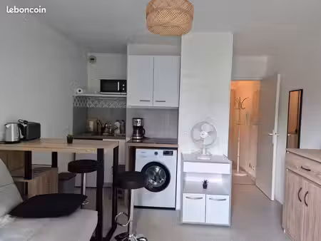 loue studio meublé étudiant