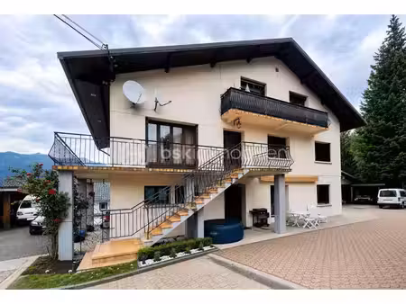 maison avec appartements