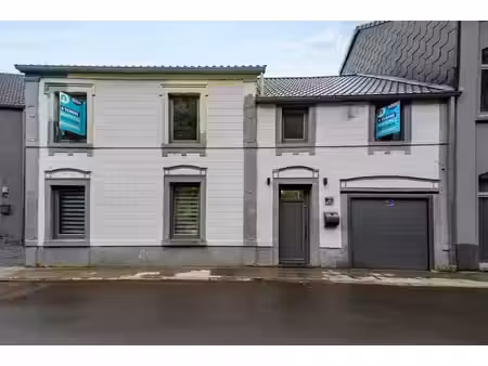 maison 3 façades a parachever 4 chambres avec garage et jard