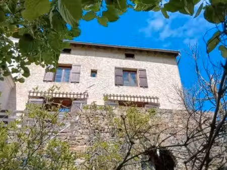 maison à cellieu – 100 m² – terrain 1 800 m² – hangar 50 m²