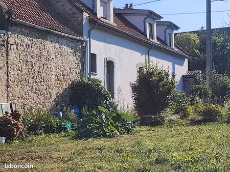 maison ancien corps de ferme
