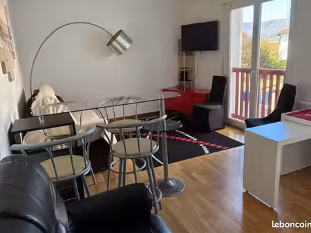 appartement 47m2 bail étudiant