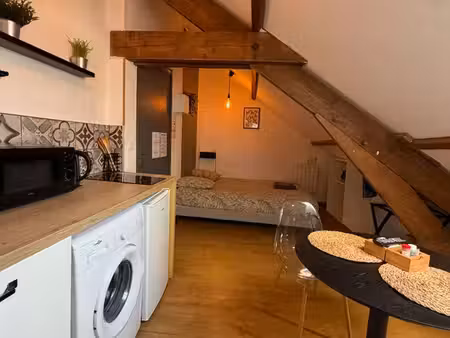 centre saint-nazaire – studio meublé + jardin & terrasse