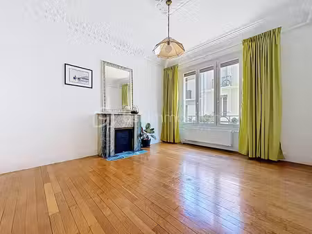 appartement de 69 81 m² à grenoble