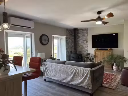 maison de village rénovée de 3 chambres avec vue
