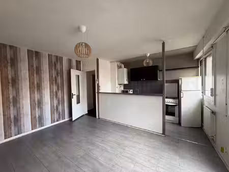 achat appartement 2 pièces 39m² clermont ferrand 63000