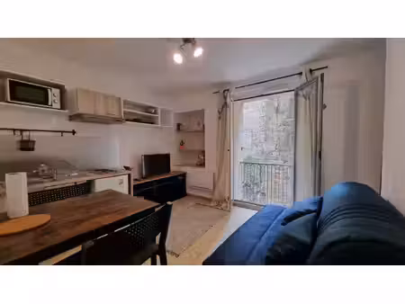 location appartement 1 pièce 16m² sommieres 30250