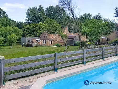 maison de 15 pièces de luxe en vente à savigné-sous-le-lude  pays de la loire