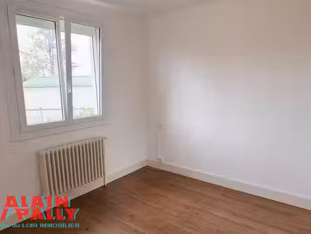 location maison 3 pièces 52m² chateaudun 28200