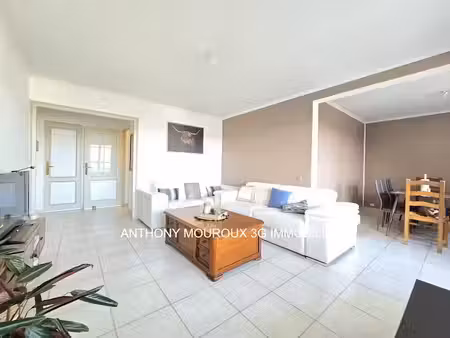 vente appartement 4 pièces 84 m² à bourg-en-bresse (01000)  122 000 €
