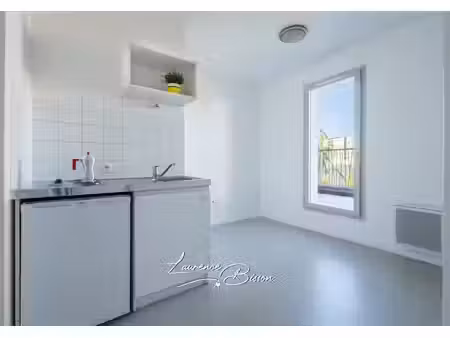 appartement avec ascenseur  terrasse et gardien