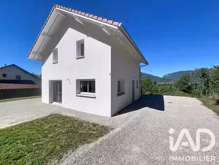 maison à vougy (74130)