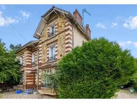 achat maison 8 pièces 157m²