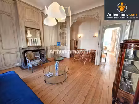 lons-le-saunier (39 jura)  à vendre appartement centre-ville de 110 m²  4 pièces  3...