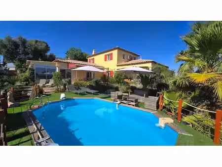 maison 6 pièces de 173 m² + piscine – vue panoramique – tanneron