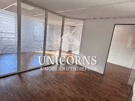 vente bureaux 108m²