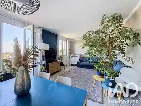 appartement à le mesnil-le-roi (78600)