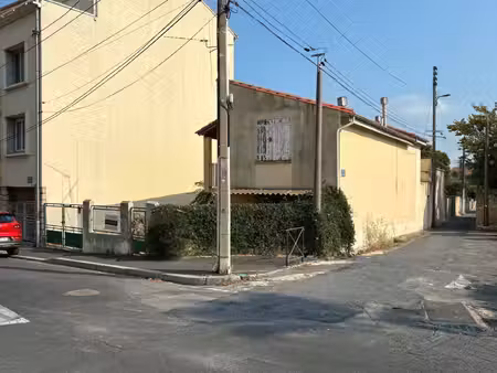 maison double à rénover quartier des arènes