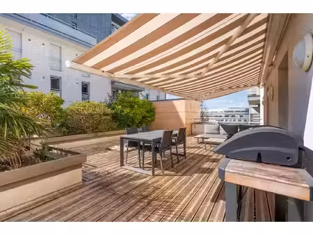 annecy hyper-centre - t3 de 81 m2 hab. avec terrasse de 51 m