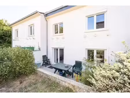 maison à virton avec terrasse et jardin
