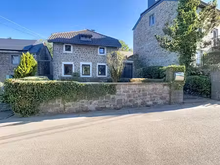 charmante maison 3 façades en pierre avec garage à vezin
