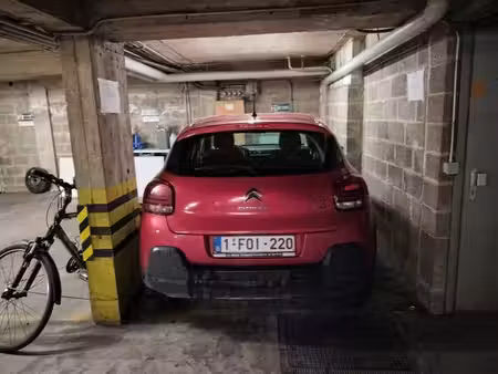 parking sous-sol sécurisé cimetière d'xl – idéal citadine