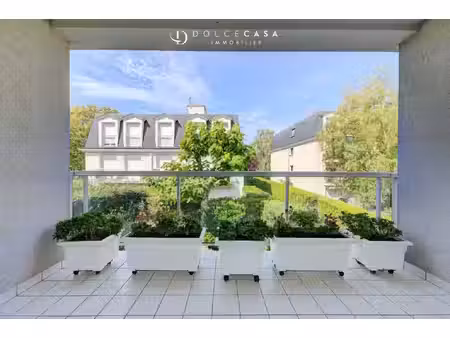 appartement 3 pièces de 59 m2 avec terrasse et balcon  le perreux sur marne