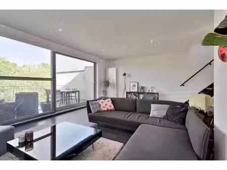 penthouse duplex prêt à emménager avec deux emplacements de