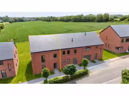 maison neuve 3 façades – 3 chambres – proche de la r3