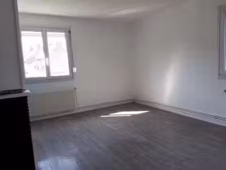 location appartement 3 pièces à amiens (80000) : à louer 3 pièces / 62m² amiens