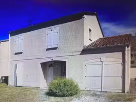 location maison à mérignac (33700) : à louer / 110m² mérignac