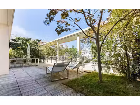 duplex de luxe à vendre dans le quartier tête d'or-foch-vitton