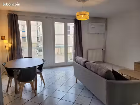 appartement 4 pièces meublé 70 m² – avignon intra-muros – rue thiers